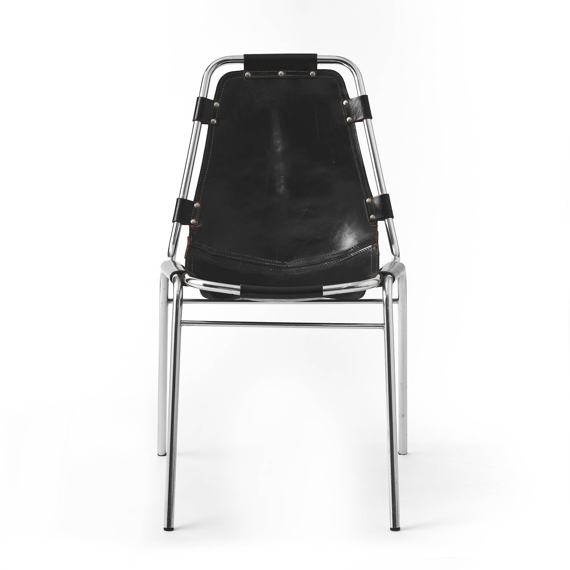 SOU Services｜Rental Chair : Les Arcs Chair by Charlotte Perriand